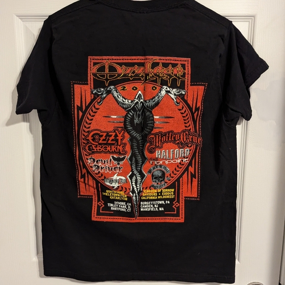 VINTAGE Ozzfest 2010 Ozzy Osbourne Graphic Band Concert Tee - Picture 3 of 6